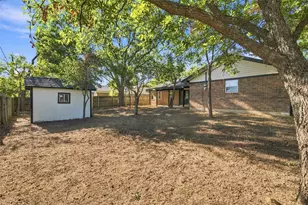 612 Simpson Terrace, Bedford, TX 76021 - Photo 29