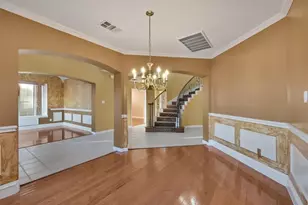 4551 Durrand Dr, Grand Prairie, TX 75052 - Photo 3
