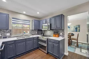 4900 Hibiscus Dr, Arlington, TX 76018 - Photo 15