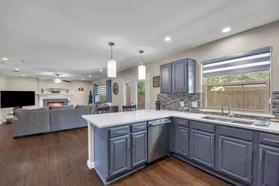 4900 Hibiscus Drive, Arlington, TX 76018 - Photo 17