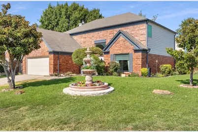 4900 Hibiscus Drive, Arlington, TX 76018 - Photo 1