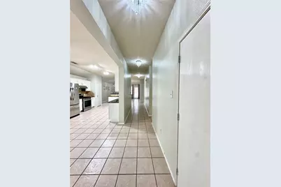 2812 Park Place Drive, Grand Prairie, TX 75052 - Photo 11