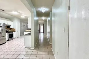 2812 Park Pl Dr, Grand Prairie, TX 75052 - Photo 11