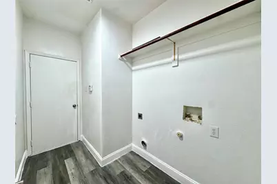 2812 Park Place Drive, Grand Prairie, TX 75052 - Photo 31