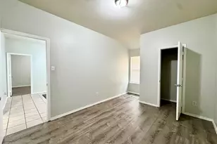 2812 Park Pl Dr, Grand Prairie, TX 75052 - Photo 33