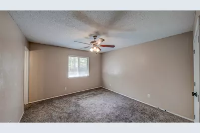 638 Cranbrook Park, Garland, TX 75043 - Photo 9