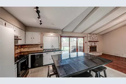 638 Cranbrook Park, Garland, TX 75043 - Photo 11