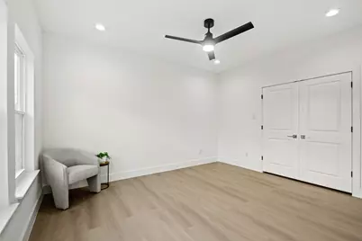 2503 Lawrence Street, Dallas, TX 75215 - Photo 31