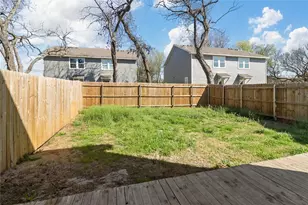529-531 E Ball St, Tom Bean, TX 75489 - Photo 15