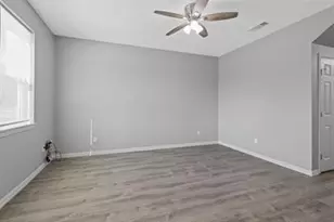 529-531 E Ball St, Tom Bean, TX 75489 - Photo 5