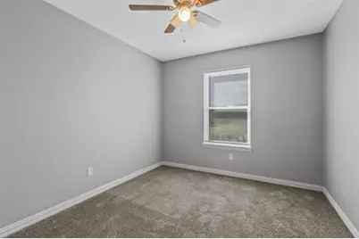 529-531 E Ball Street #531, Tom Bean, TX 75489 - Photo 9