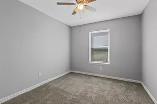 529-531 E Ball St, Tom Bean, TX 75489 - Photo 9