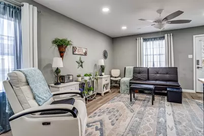 901 Park Street, Greenville, TX 75401 - Photo 5