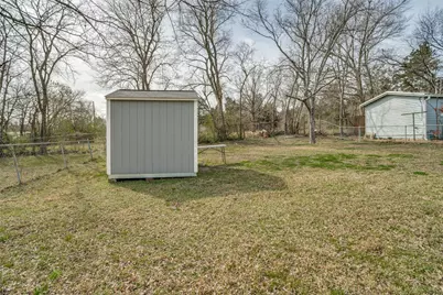 901 Park Street, Greenville, TX 75401 - Photo 23
