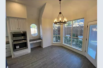 2409 N Hunter Place Lane, Arlington, TX 76006 - Photo 9