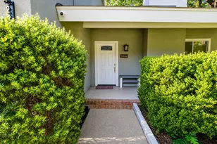 2113 Oakwood Ln, Arlington, TX 76012 - Photo 5