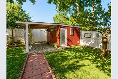 2113 Oakwood Lane, Arlington, TX 76012 - Photo 33