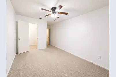 2113 Oakwood Lane, Arlington, TX 76012 - Photo 19
