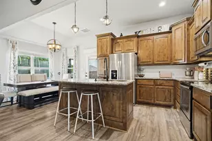 2324 Creek Dr, Granbury, TX 76048 - Photo 7