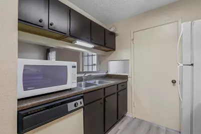 5981 Arapaho Road #1203, Dallas, TX 75248 - Photo 9