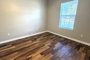 1802 N Woods St, Sherman, TX 75092 - Photo 13