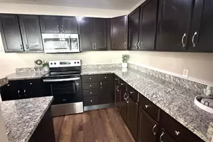 1802 N Woods St, Sherman, TX 75092 - Photo 3