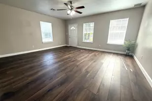 1802 N Woods St, Sherman, TX 75092 - Photo 7