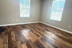 1802 N Woods St, Sherman, TX 75092 - Photo 11