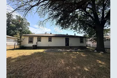 4026 Dixon Circle, Greenville, TX 75401 - Photo 23