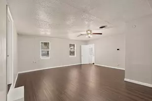 937 Cleardale Dr, Dallas, TX 75232 - Photo 9