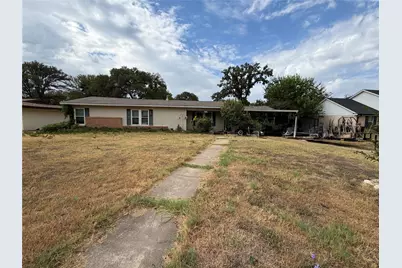 4218 Idylwood Lane, Waco, TX 76705 - Photo 1