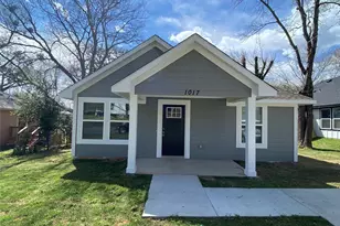 1017 S Scullin Ave, Denison, TX 75020 - Photo 1