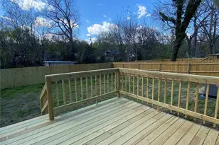1017 S Scullin Ave, Denison, TX 75020 - Photo 11