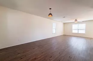 1924 Hartwell Ct, Providence Village, TX 76227 - Photo 3