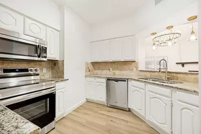 2835 Keller Springs Road #805, Carrollton, TX 75006 - Photo 5