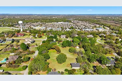370 Oakview Drive, Double Oak, TX 75077 - Photo 5