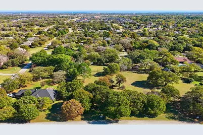 370 Oakview Drive, Double Oak, TX 75077 - Photo 19