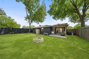 2431 Gross Rd, Dallas, TX 75228 - Photo 29