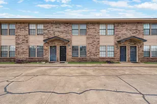 600 Grand Ave, Arlington, TX 76010 - Photo 1
