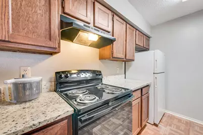 600 Grand Avenue #107, Arlington, TX 76010 - Photo 7