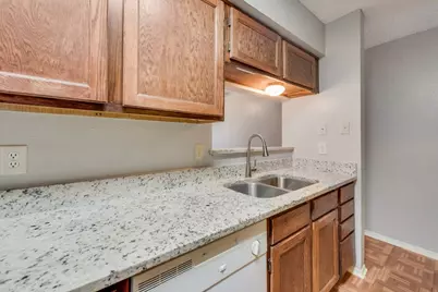 600 Grand Avenue #107, Arlington, TX 76010 - Photo 9