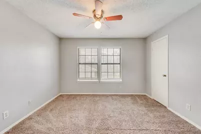 600 Grand Avenue #107, Arlington, TX 76010 - Photo 13