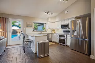 4320 Hillshire Ct, Flower Mound, TX 75028 - Photo 9