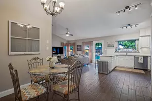 4320 Hillshire Ct, Flower Mound, TX 75028 - Photo 11