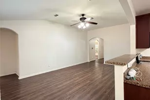 1401 Macy Ln, Dallas, TX 75253 - Photo 9