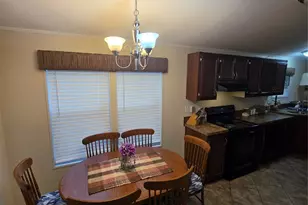 237 High Bluff Dr, Bridgeport, TX 76426 - Photo 3