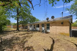 4604 Navajo Trail, Balch Springs, TX 75180 - Photo 27