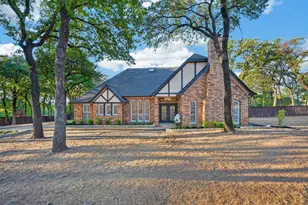 1022 Alamo Dr, Southlake, TX 76092 - Photo 3