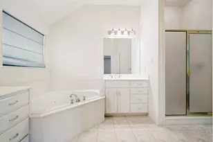 2426 Club Creek Blvd, Garland, TX 75043 - Photo 19