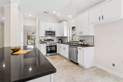 633 Trail Lake Drive, Richardson, TX 75081 - Photo 7